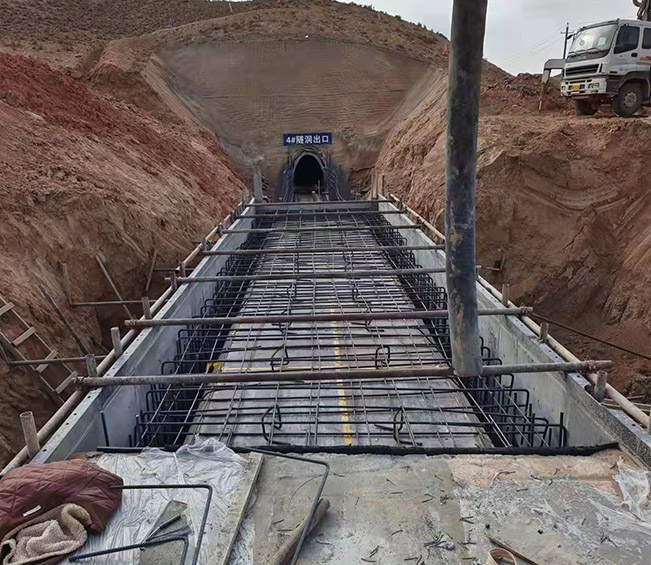 Tunnel entrance and exit engineering